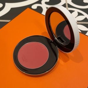 Rose Hermes, Silky Blush Powder, Rose Feu 61
